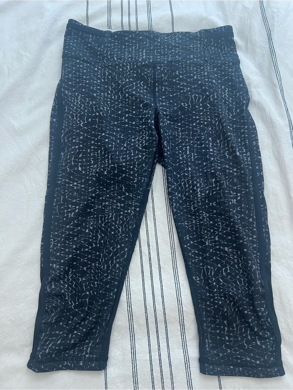lululemon athletica Black Patterned Crop Leggings